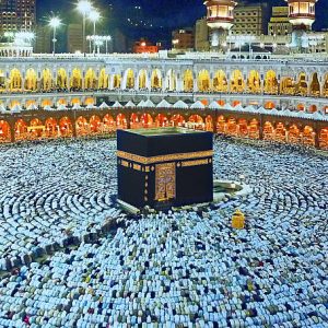 UMRAH HAJJ FAMILY PACKAGES.